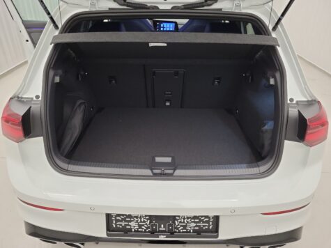 VW – Golf VIII 2.0 TSI R DSG 4motion