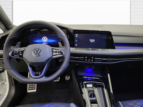 VW – Golf VIII 2.0 TSI R DSG 4motion