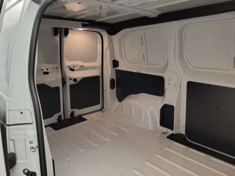 Fiat – E-Scudo Kaw. L2 50 kWh Business Swiss Edition