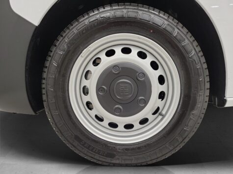 Fiat – E-Scudo Kaw. L2 verglast 50 kWh Business Swiss Edition