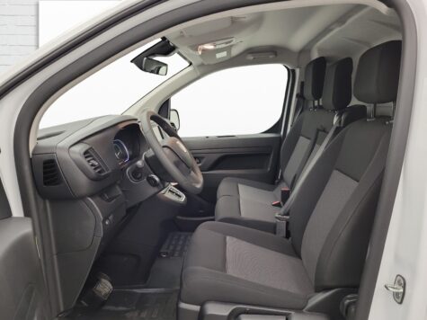 Fiat – E-Scudo Kaw. L2 verglast 50 kWh Business Swiss Edition