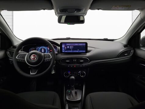 Fiat – Tipo SW 1.5 Hybrid Swiss Cross
