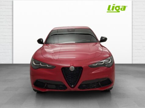 Alfa Romeo – Stelvio 2.0 Q4 280 Veloce