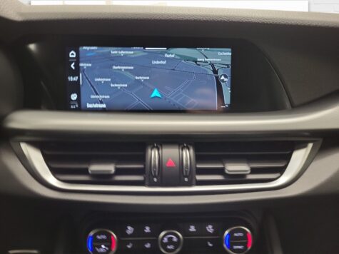 Alfa Romeo – Stelvio 2.0 Q4 280 Veloce