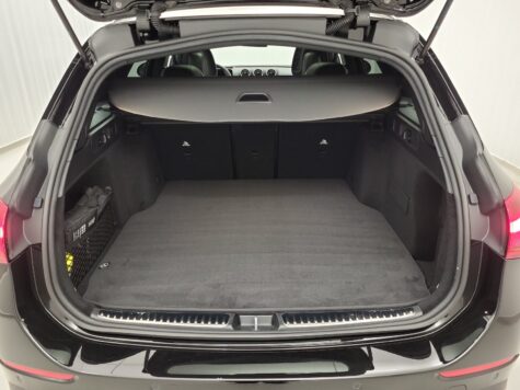 Mercedes-Benz – C 200 AMG Line 4Matic T