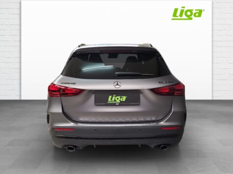 Mercedes-Benz – AMG GLA 35 4Matic