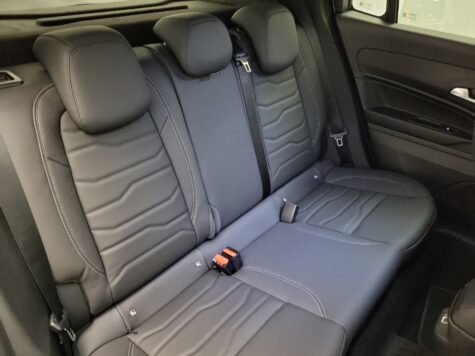 Jeep – Avenger 1.2 MHEV Summit