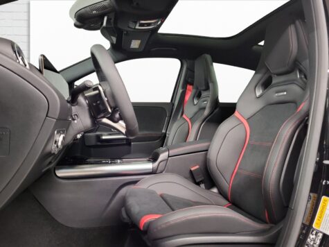 Mercedes-Benz – AMG GLA 35 4Matic