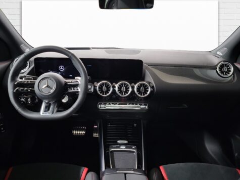 Mercedes-Benz – AMG GLA 35 4Matic