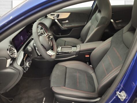 Mercedes-Benz – A 250 AMG Line 4Matic