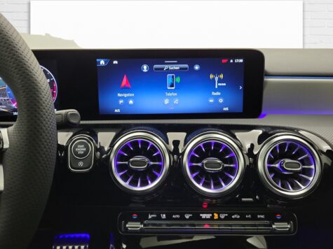 Mercedes-Benz – A 250 AMG Line 4Matic