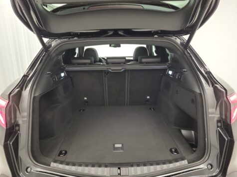 Alfa Romeo – Stelvio 2.0 Q4 280 Veloce Sky