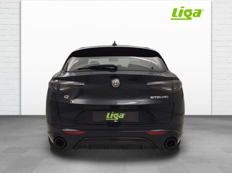 Alfa Romeo – Stelvio 2.0 Q4 280 Veloce Sky