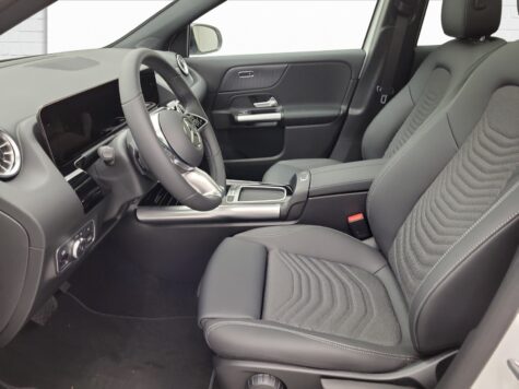 Mercedes-Benz – GLA 220 d Progressive 4Matic