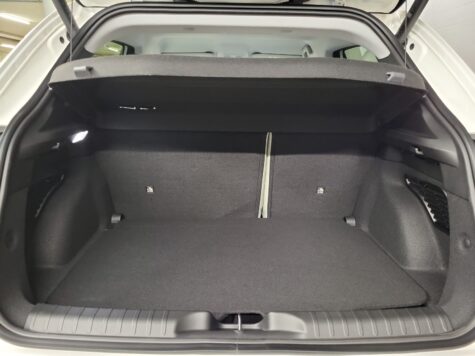 Fiat – 600 1.2 Hybrid La Prima