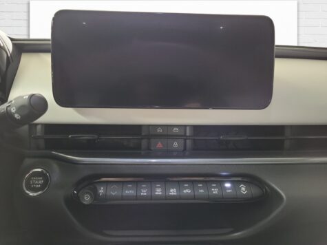 Fiat – 600 1.2 Hybrid La Prima