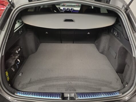 Mercedes-Benz – AMG C 43 4Matic Executive Edition T