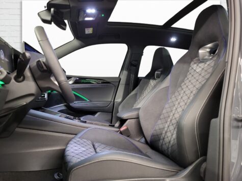 VW – Tiguan 2.0 TDI R-Line DSG 4motion