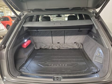 VW – Touareg 3.0 V6 TDI 286 Elegance