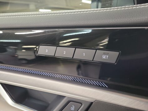 VW – Touareg 3.0 V6 TDI 286 Elegance