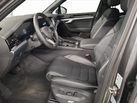 VW – Touareg 3.0 V6 TDI 286 Elegance