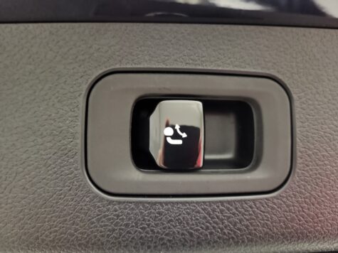 Mercedes-Benz – E 220 d AMG Line 4Matic T