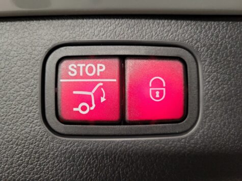 Mercedes-Benz – C 220 d AMG Line 4Matic Swiss Star T