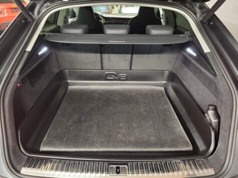 Audi – RS Q8 4.0 V8 TFSI quattro T-Tronic