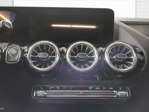 Mercedes-Benz – AMG GLA 35 4Matic