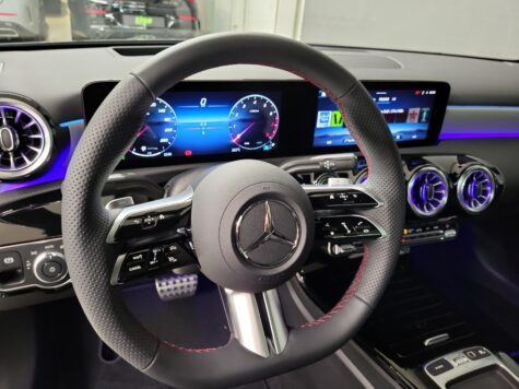 Mercedes-Benz – A 250 AMG Line 4Matic