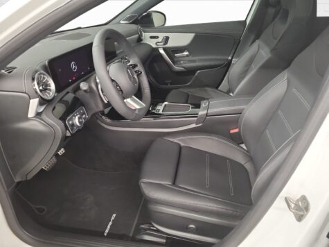 Mercedes-Benz – A 220 d AMG Line