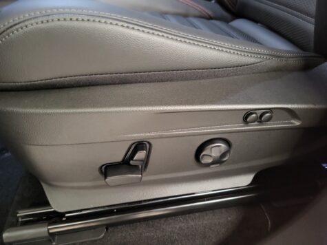 Alfa Romeo – Stelvio 2.9 V6 Biturbo Q4 Quadrifogl. Super Sport Pack Sky