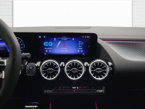 Mercedes-Benz – EQA 350 AMG Line 4Matic Swiss Star