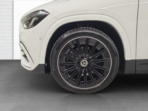 Mercedes-Benz – GLA 220 d AMG Line 4Matic Swiss Star
