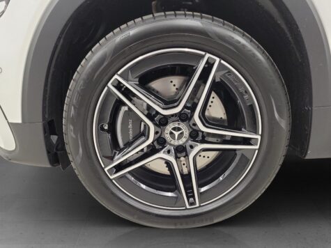 Mercedes-Benz – GLB 220 d AMG Line 4Matic