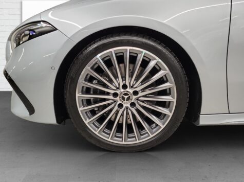 Mercedes-Benz – A 250 AMG Line 4Matic