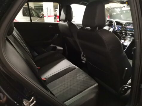 VW – T-Roc 2.0 TSI R-Line DSG 4motion