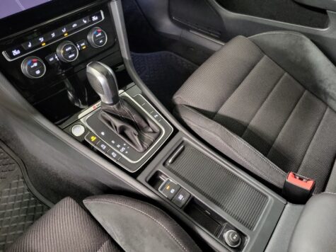 VW – Golf VII 2.0 TSI R DSG 4motion