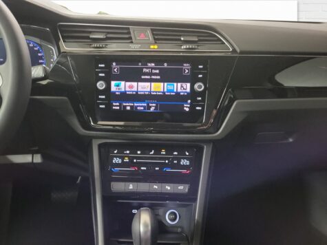 VW – Touran 1.5 TSI Comfortline DSG