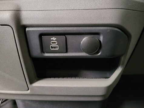 VW – Transporter Kaw. 3100 2.0 TDI 150