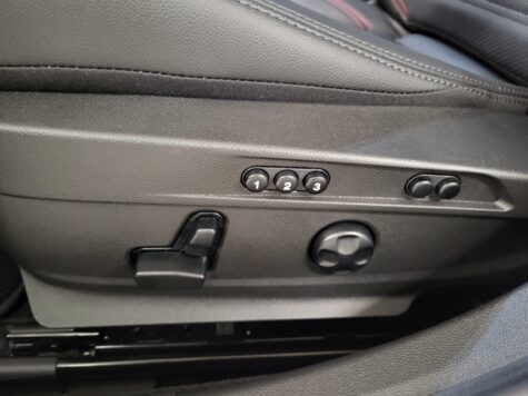 Alfa Romeo – Giulia 2.9 V6 Biturbo Quadrifoglio Super Sport Carbonroof