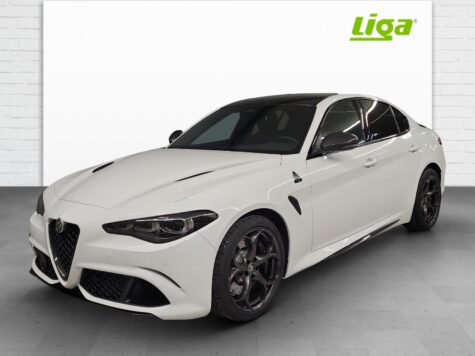 Alfa Romeo – Giulia 2.9 V6 Biturbo Quadrifoglio Super Sport Carbonroof