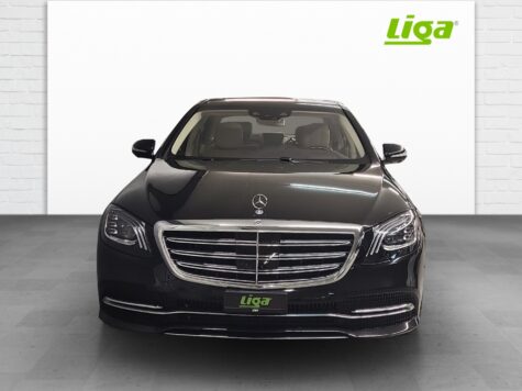 Mercedes-Benz – S 560 V8 4matic lang