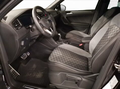 VW – Tiguan 2.0 TDI SCR R-Line DSG