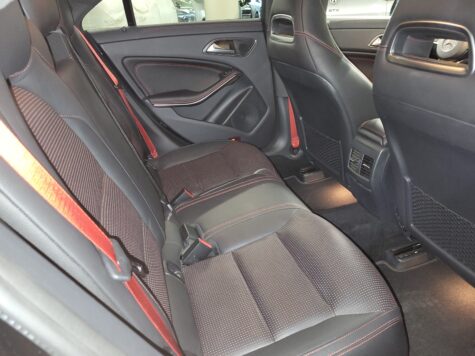 Mercedes-Benz – CLA 250 Sport 4Matic