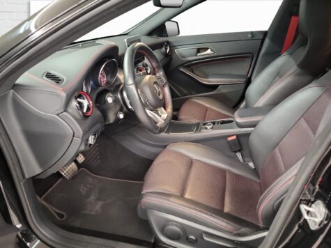 Mercedes-Benz – CLA 250 Sport 4Matic