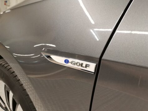 VW – Golf VII e