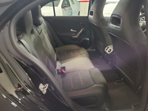 Mercedes-Benz – A 200 AMG Line Night Star