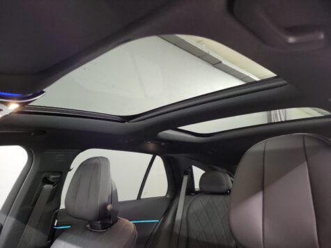 Mercedes-Benz – E 300 de AMG Line 4Matic EQ Hybrid