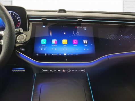 Mercedes-Benz – E 300 de AMG Line 4Matic EQ Hybrid